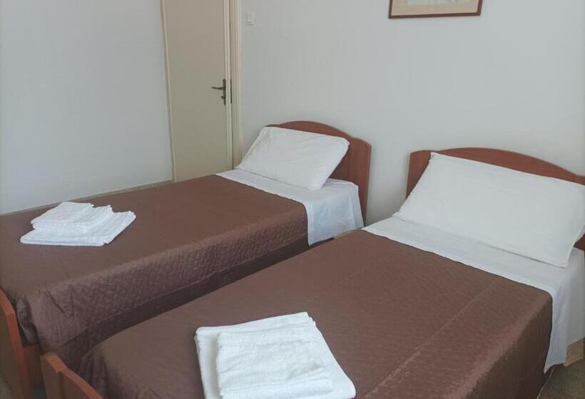 标准间, Affitta Camere Via Piave