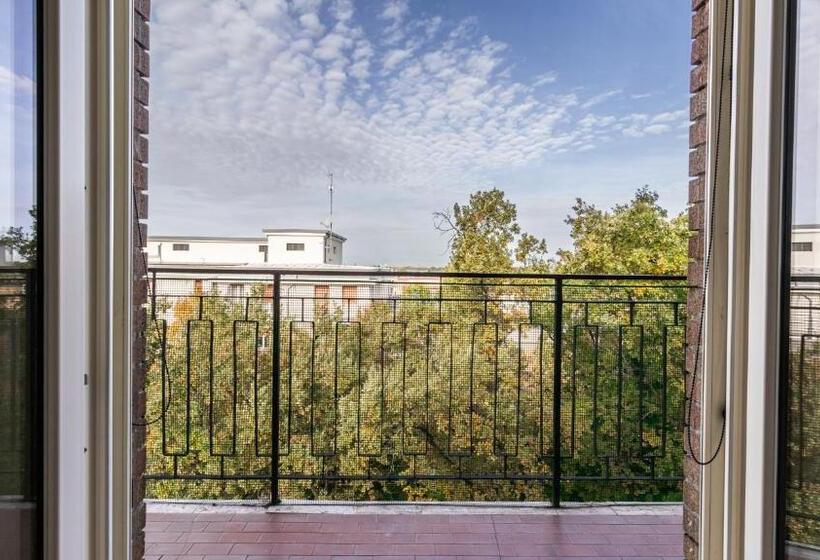 اتاق استاندارد یک تخته با سرویس بهداشتی مشترک, Casa Della Musica Affitti Brevi Italia