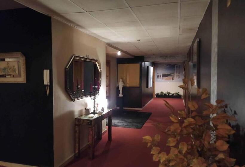 اتاق استاندارد چهار تخته, Hostal Happystay