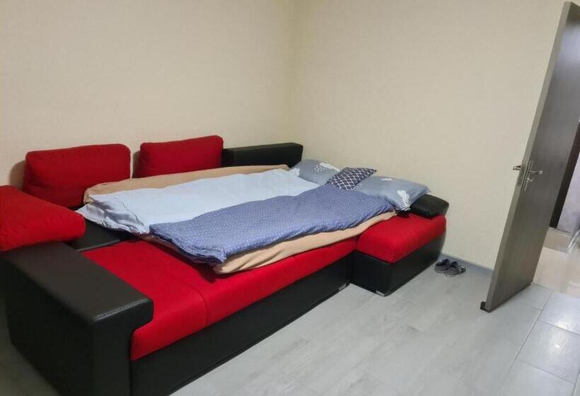 غرفة قياسية, Motel