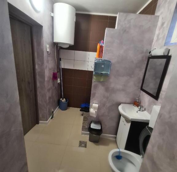 غرفة قياسية, Motel