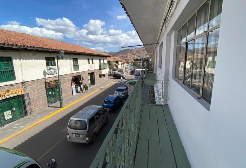 اتاق استاندارد با بالکن, Templo De La Luna