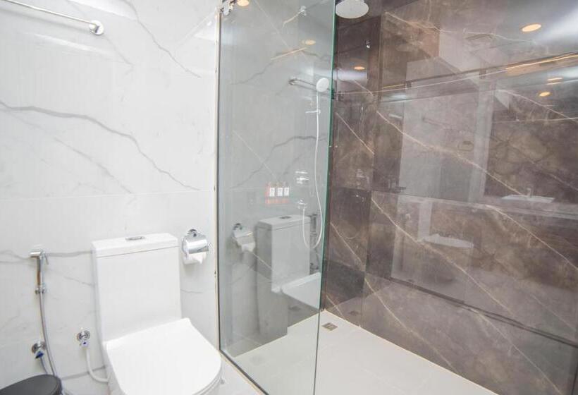 バルコニー付きデラックスルーム, Whaleshark Beach