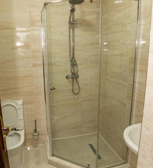 标准间, Pensiunea Poiana Putna