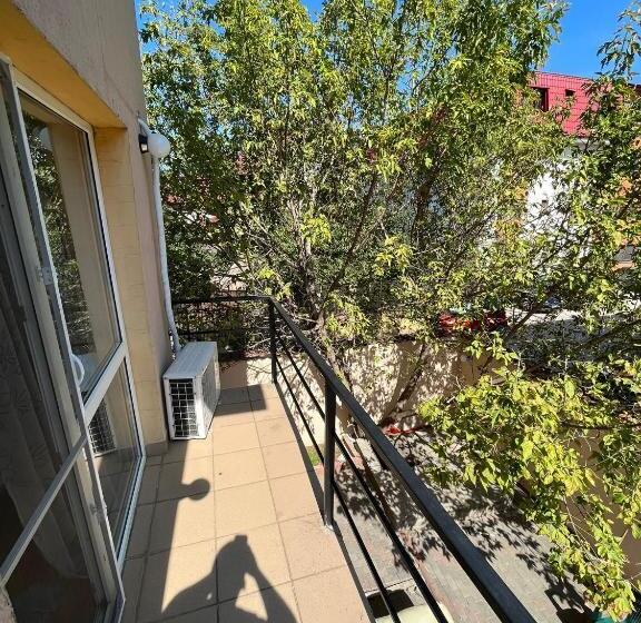 带阳台的豪华间, Premium Boutique Hostel