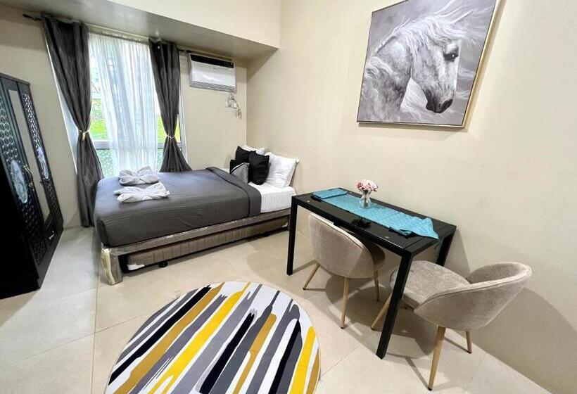 استودیوی استاندارد, Riala Studio B