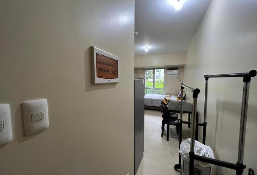 استودیوی استاندارد, Riala Studio B