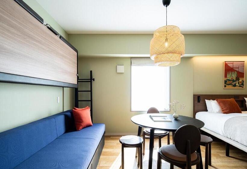 Студия Стандарт, Section L Ueno Hirokoji