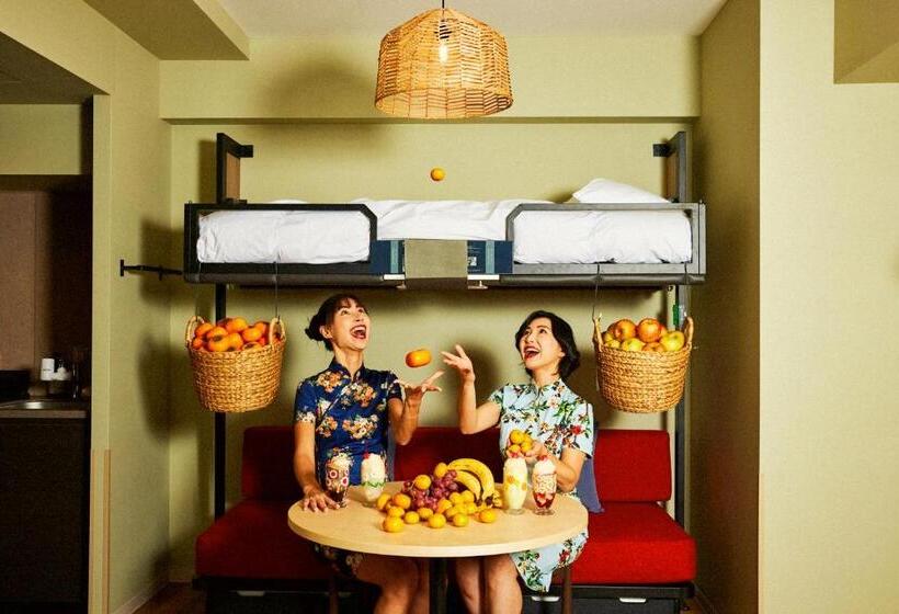 Студия Стандарт, Section L Ueno Hirokoji