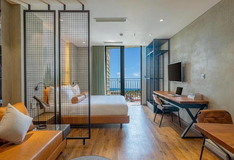 استودیوی لوکس, Taiyo Hotel & Apartment