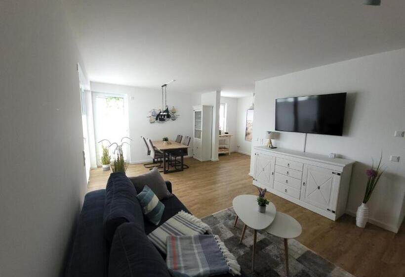 Lejlighed 1 Soveværelse m. Terrasse, Wald & Meer