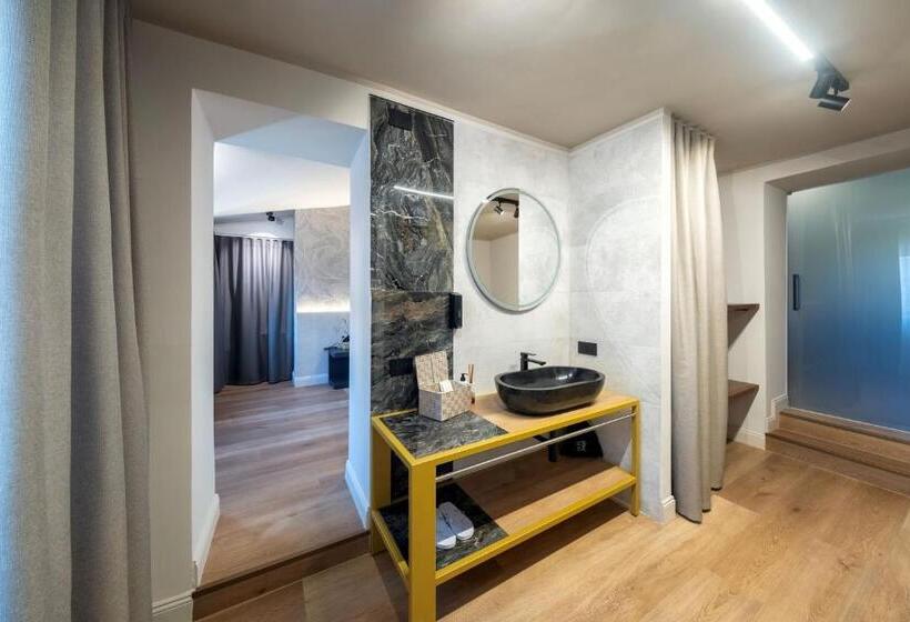 豪华套房, Palazzo Licinio