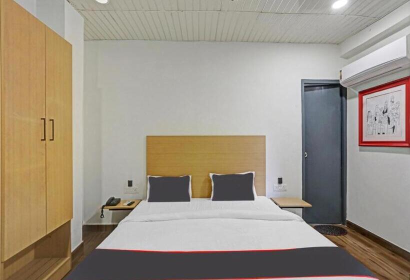 三人经典房间, Collection O Hotel Shubharambh