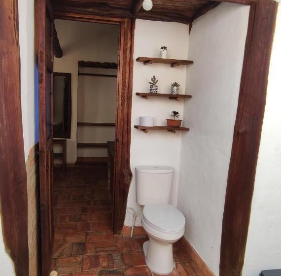 غرفة ديلوكس ثلاثية, Eco