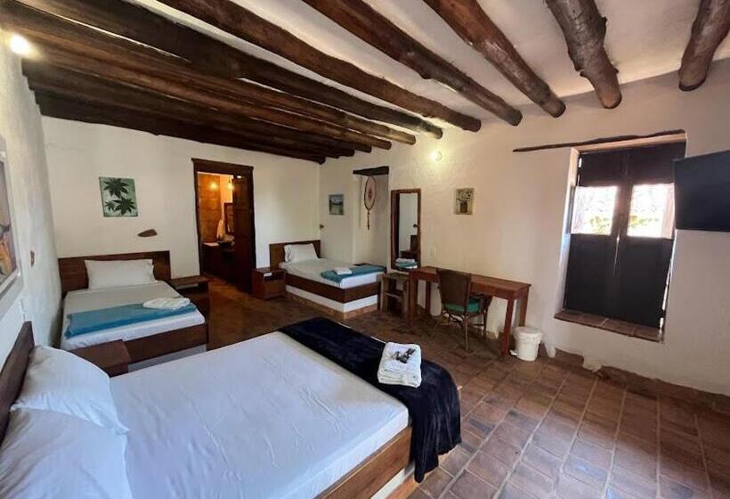 جناح عائلي, Eco