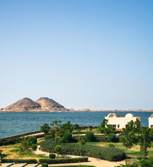 2 Bedroom Suite Pool View, Azal Lagoons Resort Abu Simbel