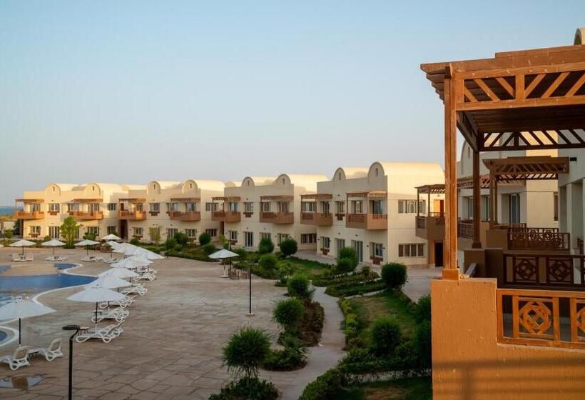 3 Bedroom Suite, Azal Lagoons Resort Abu Simbel