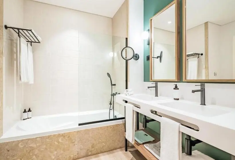 Standard-huone Puutarhanäkymä, Dreams Madeira Resort Spa & Marina