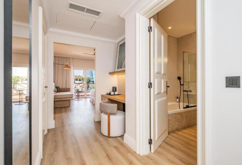 غرفة قياسية مطلّة علي البحر, Dreams Madeira Resort Spa & Marina