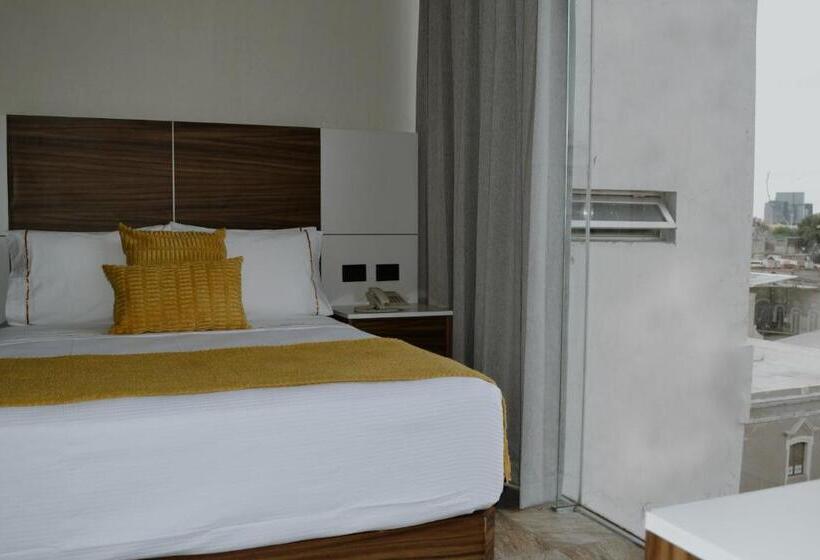 Номер Стандарт, Hvh By Yaxché