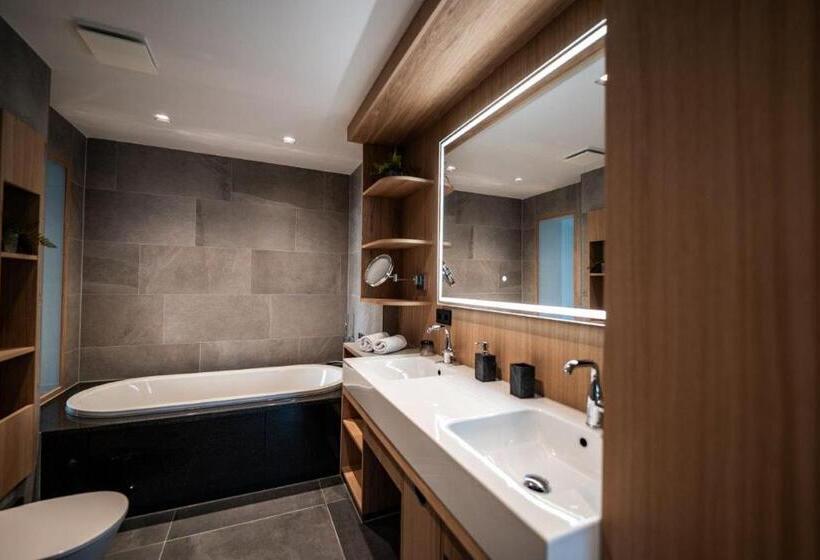 جناح مزوَّد بشرفة, Kulmberghaus Resort