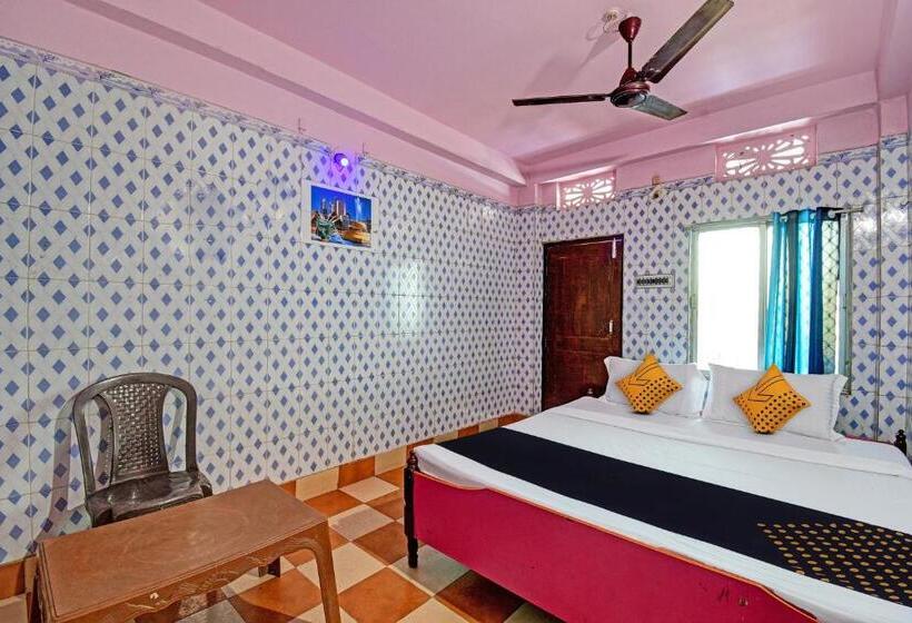 Трехместный Номер Классика, Spot On Sri Ram Guest House