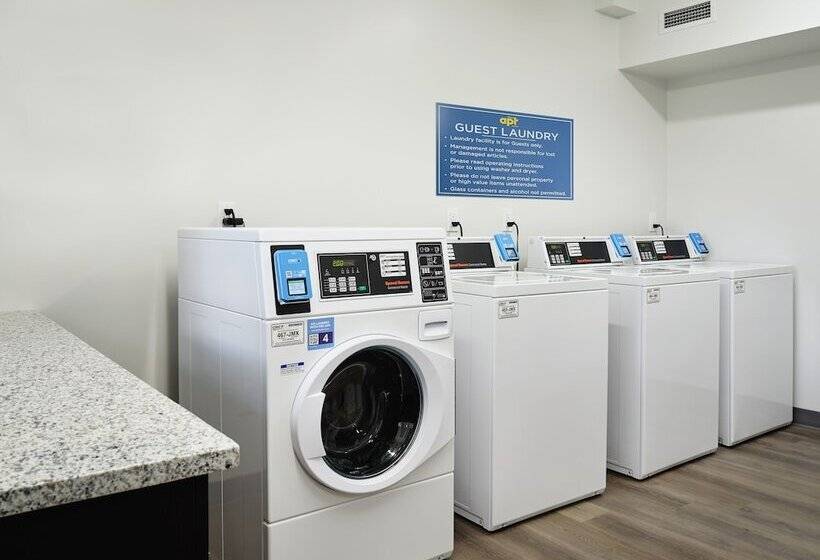 סוויטה, Stayapt Suites North Charleston