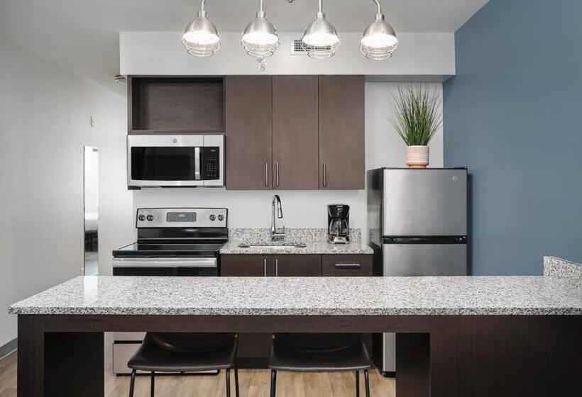 סוויטה, Stayapt Suites North Charleston
