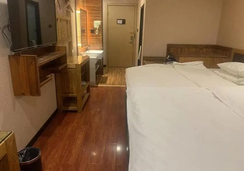 ファミリールーム, Thank Inn Plus Cangzhou Suning Sushui