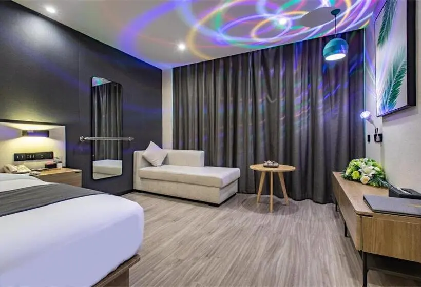Romanttinen Huone, Thank Inn Plus Shaoguan Qujiang District Maba