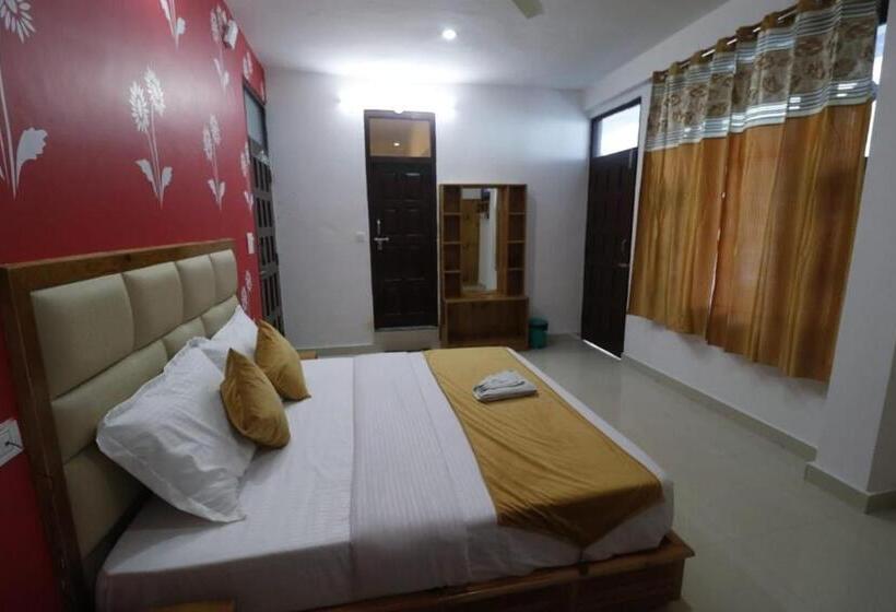 اتاق لوکس یک تخته, Valley View Kasol