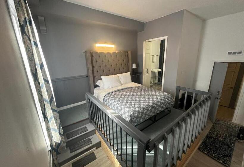 Люкс Повышенной Комфортности, Luxury Suites Boutique Hotel And Lounge