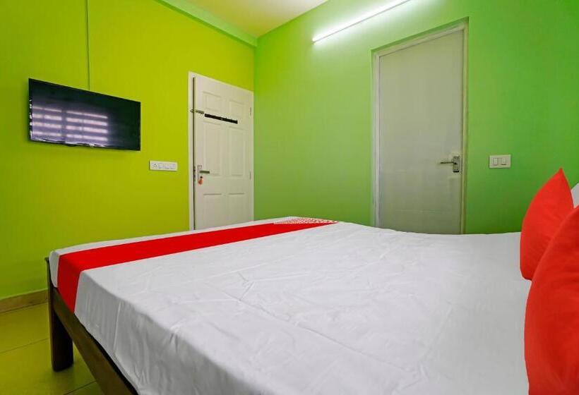 اتاق کلاسیک سه تخته, Oyo Flagship Hotel Cochin Paradise