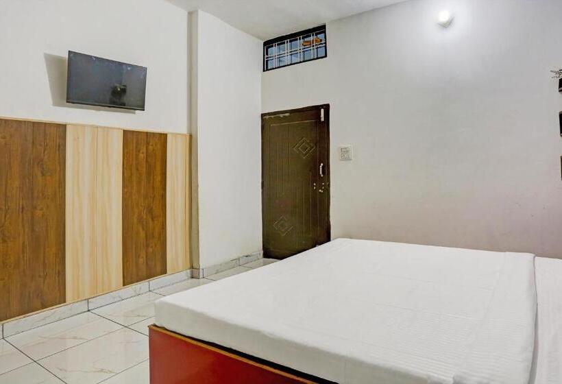 Трехместный Номер Классика, Oyo Hotel The Selaqui Paradise