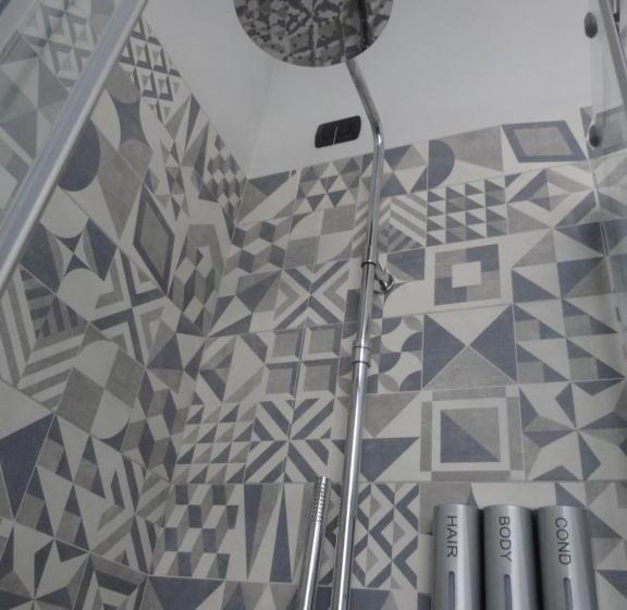 اتاق استاندارد با چشم‌انداز باغ, Notte Di Note   Home Hospitality