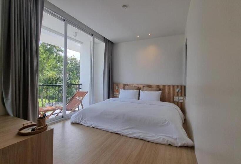 스탠다드 룸 킹사이즈 침대, Punn Hotel Korat