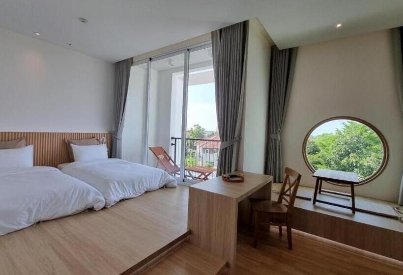 디럭스 룸, Punn Hotel Korat