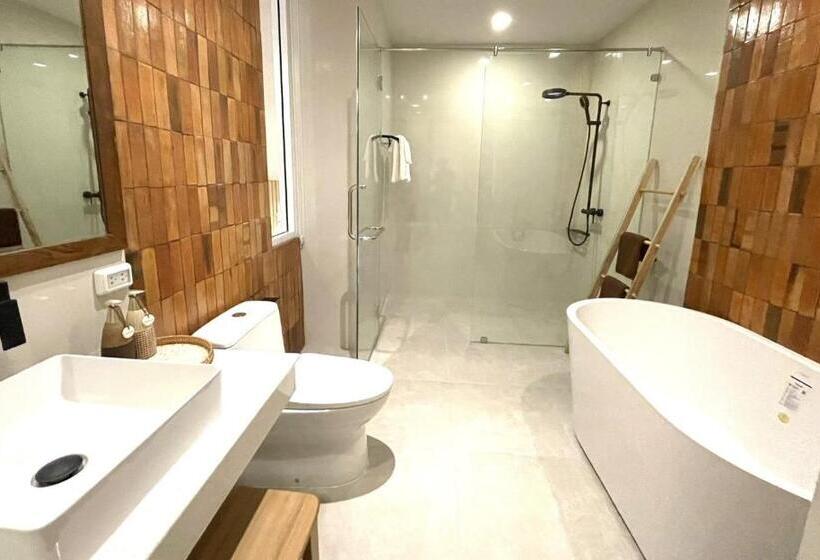 家庭套房, Punn Hotel Korat