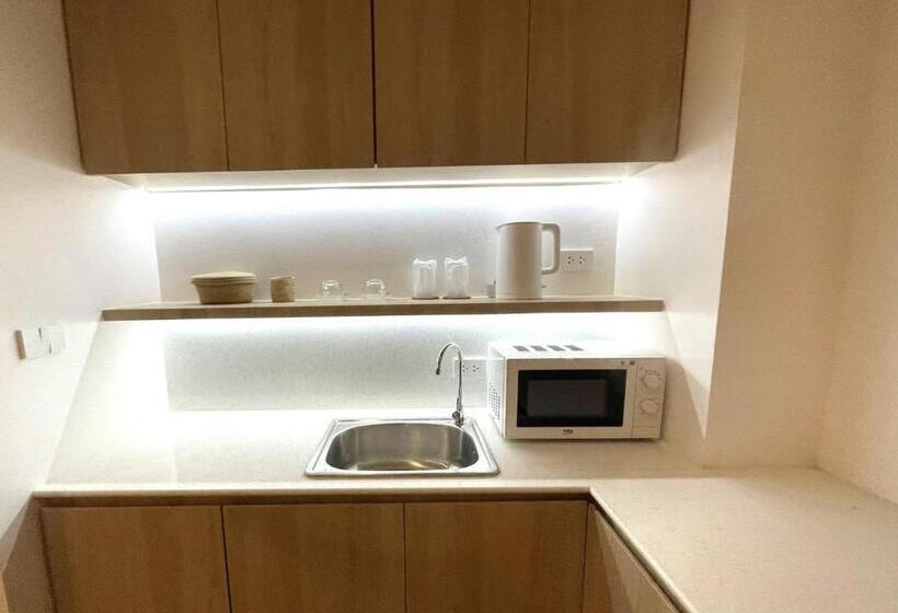 豪华两卧室公寓, Punn Hotel Korat