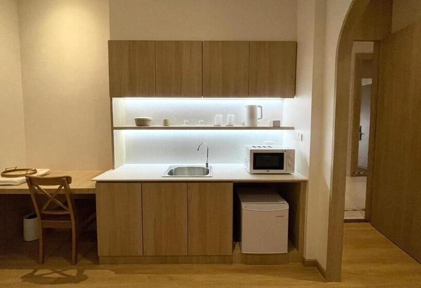 이그제큐티브 룸, Punn Hotel Korat