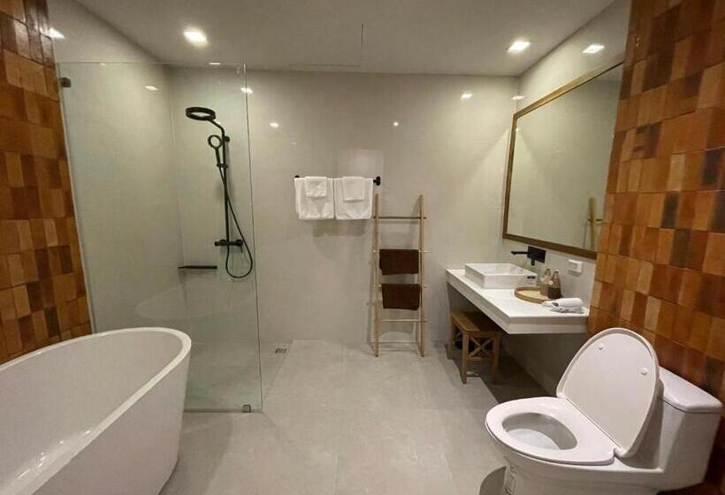 가든 전망 스위트, Punn Hotel Korat