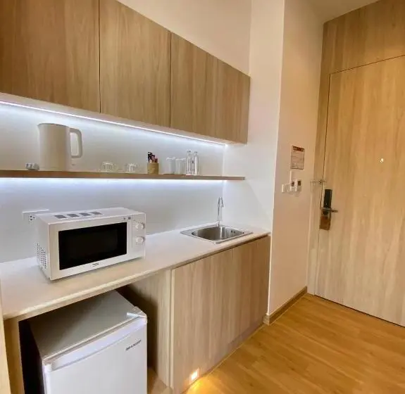デラックスルーム, Punn Hotel Korat