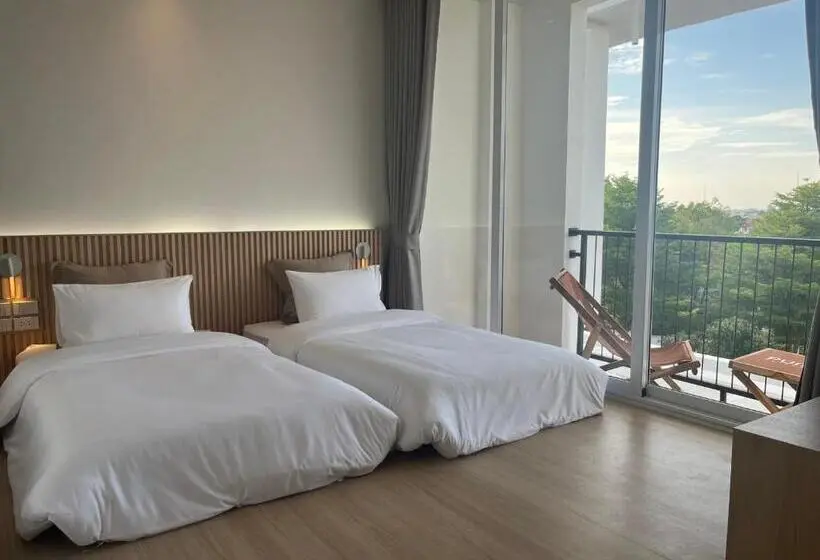 デラックスルーム, Punn Hotel Korat