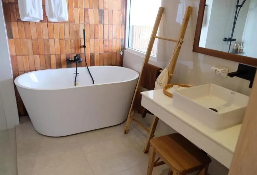 デラックスルーム, Punn Hotel Korat