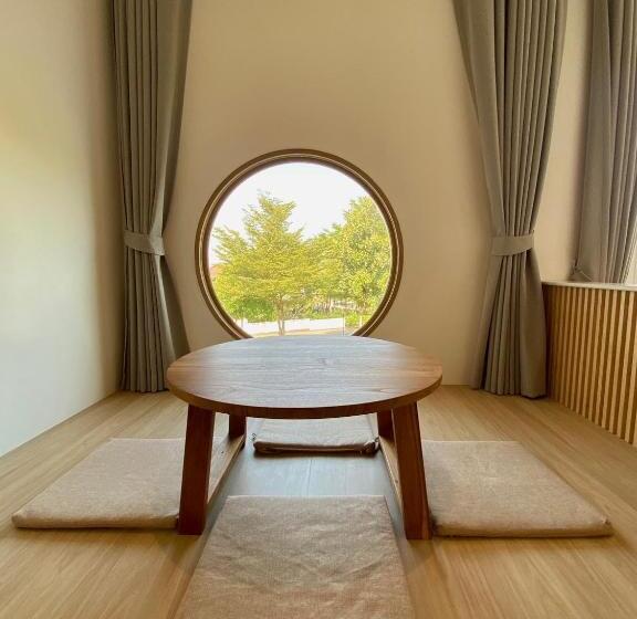 家庭套房, Punn Hotel Korat