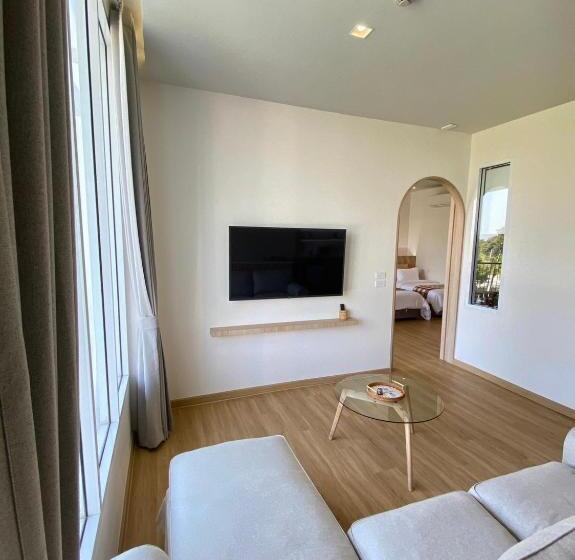 家庭套房, Punn Hotel Korat