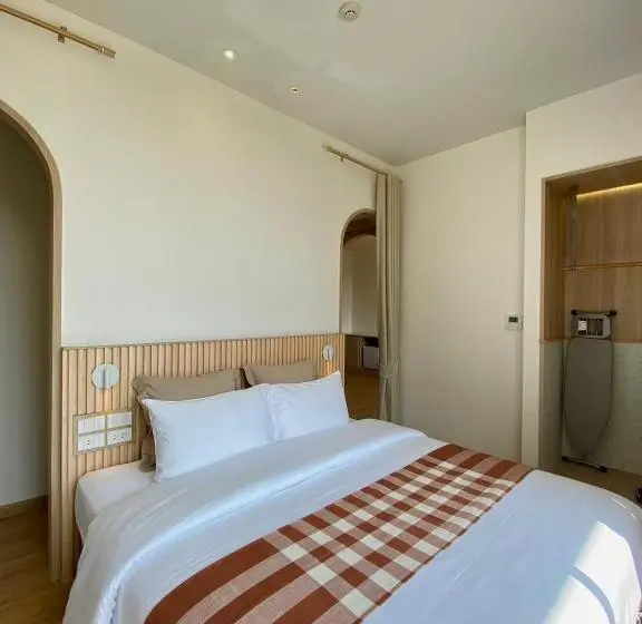 ２ベッドルームデラックスアパートメント, Punn Hotel Korat