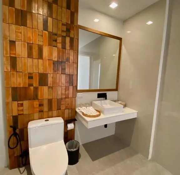 ２ベッドルームデラックスアパートメント, Punn Hotel Korat