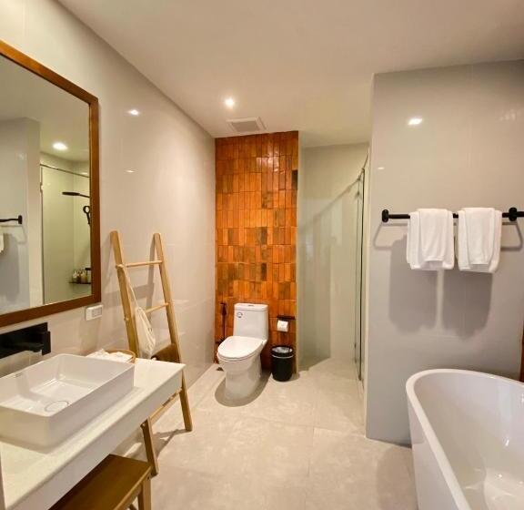 行政房间, Punn Hotel Korat