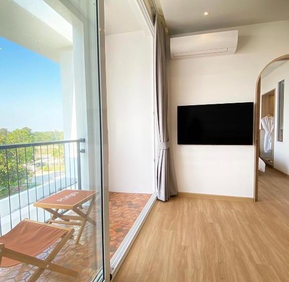 套房带园景, Punn Hotel Korat